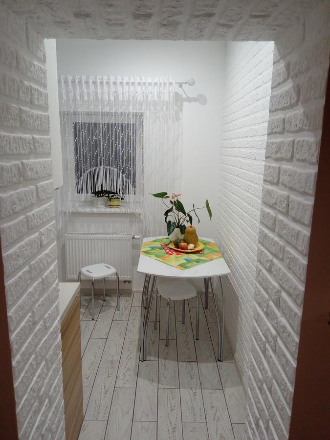 ברסט Guest House Uyutnyy מראה חיצוני תמונה