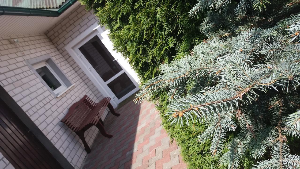 ברסט Guest House Uyutnyy מראה חיצוני תמונה